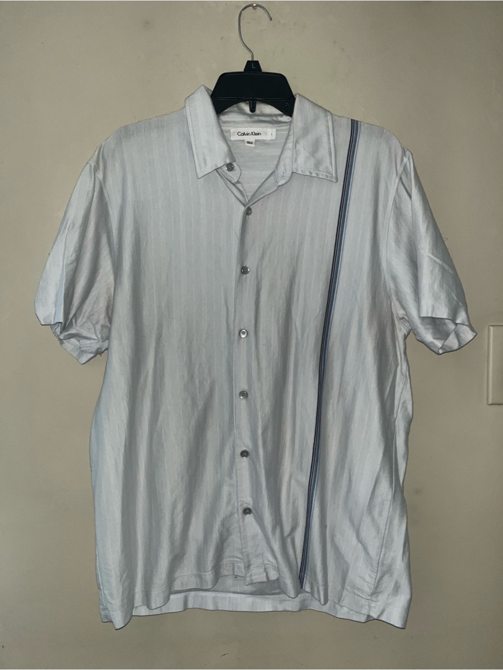 Calvin Klein White Short-Sleeve Button-Down Shirt with Navy Stripe Accent